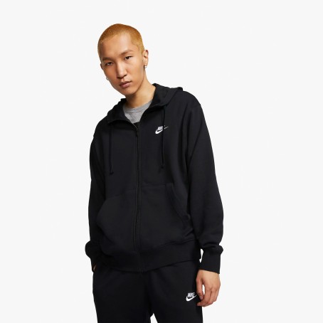 Nike Sportswear Club