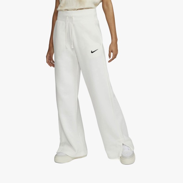 Nike Sportswear Phoenix