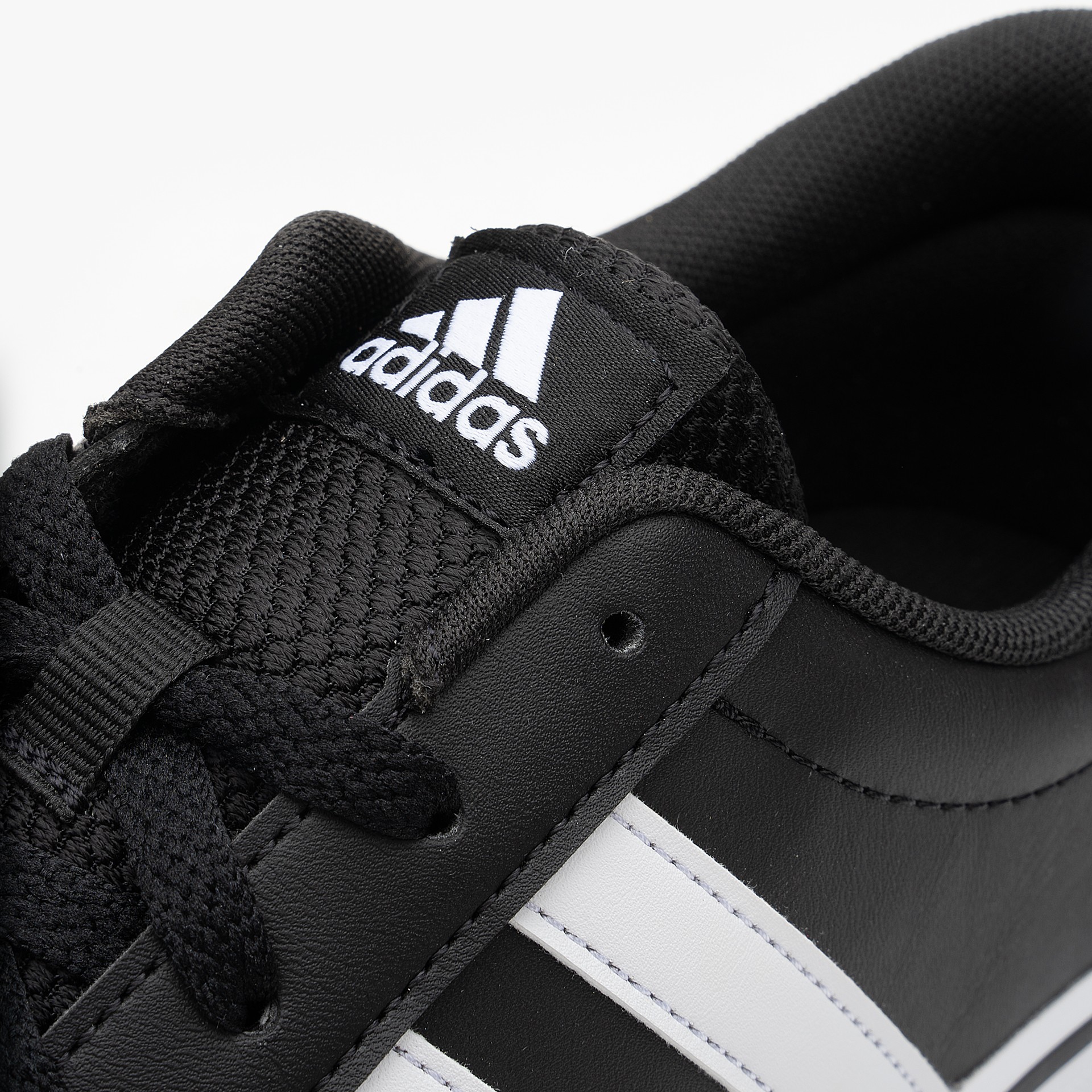 adidas VS Place 2.0