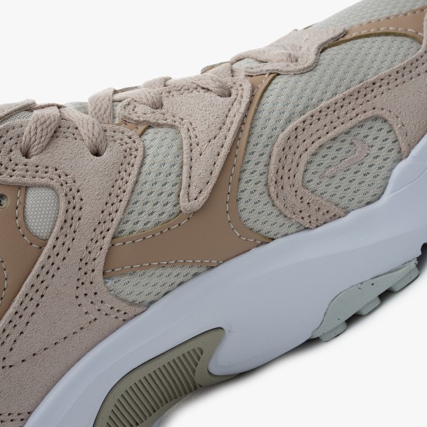 Nike Al8