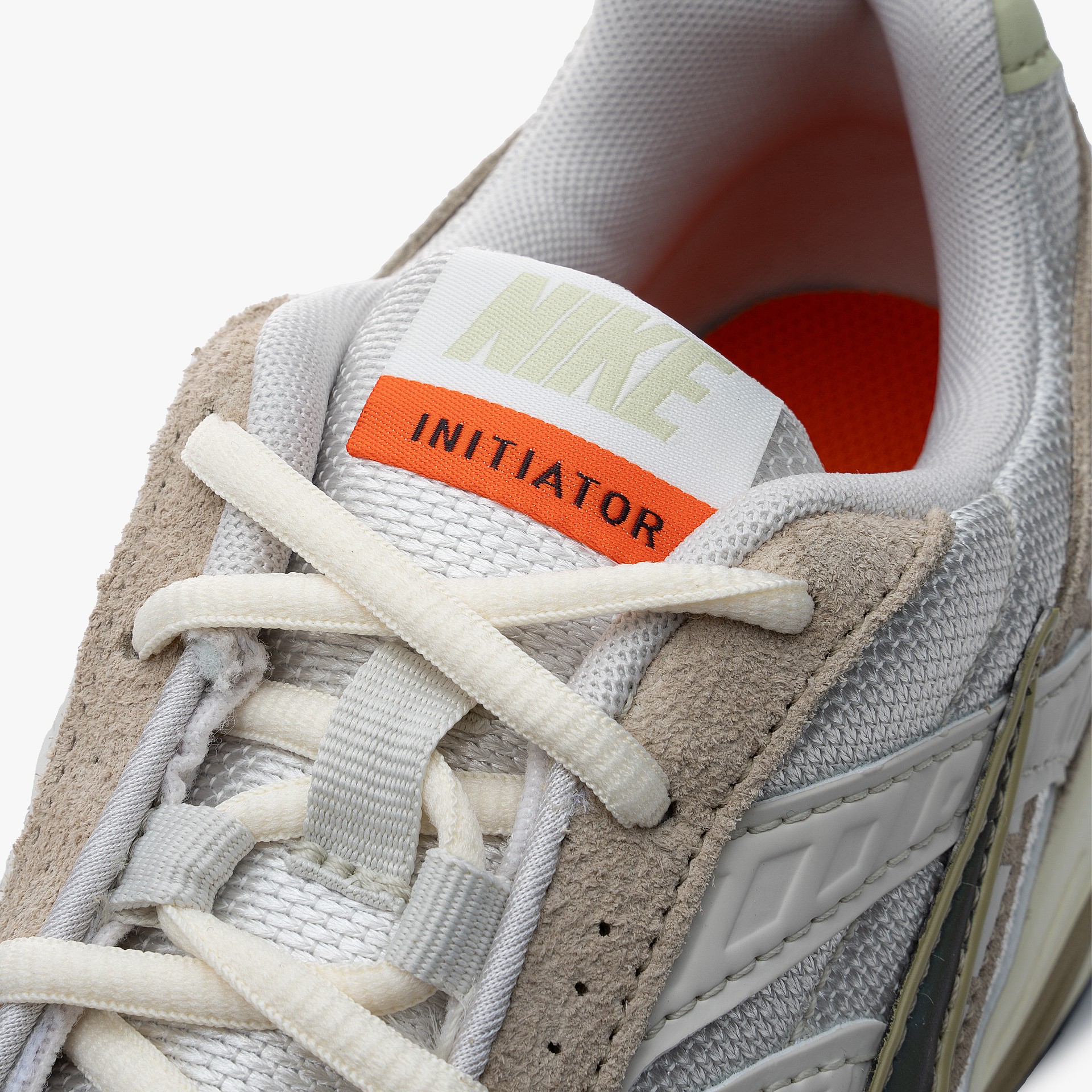 Nike Initiator