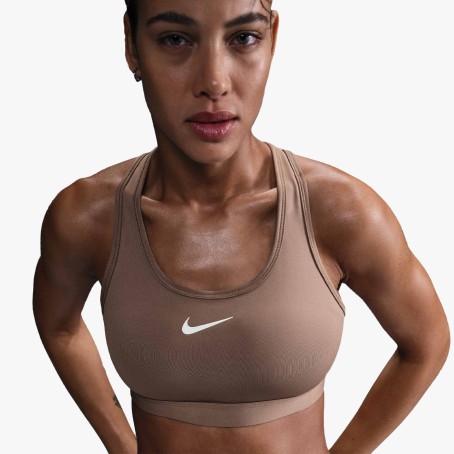 Nike Swoosh W