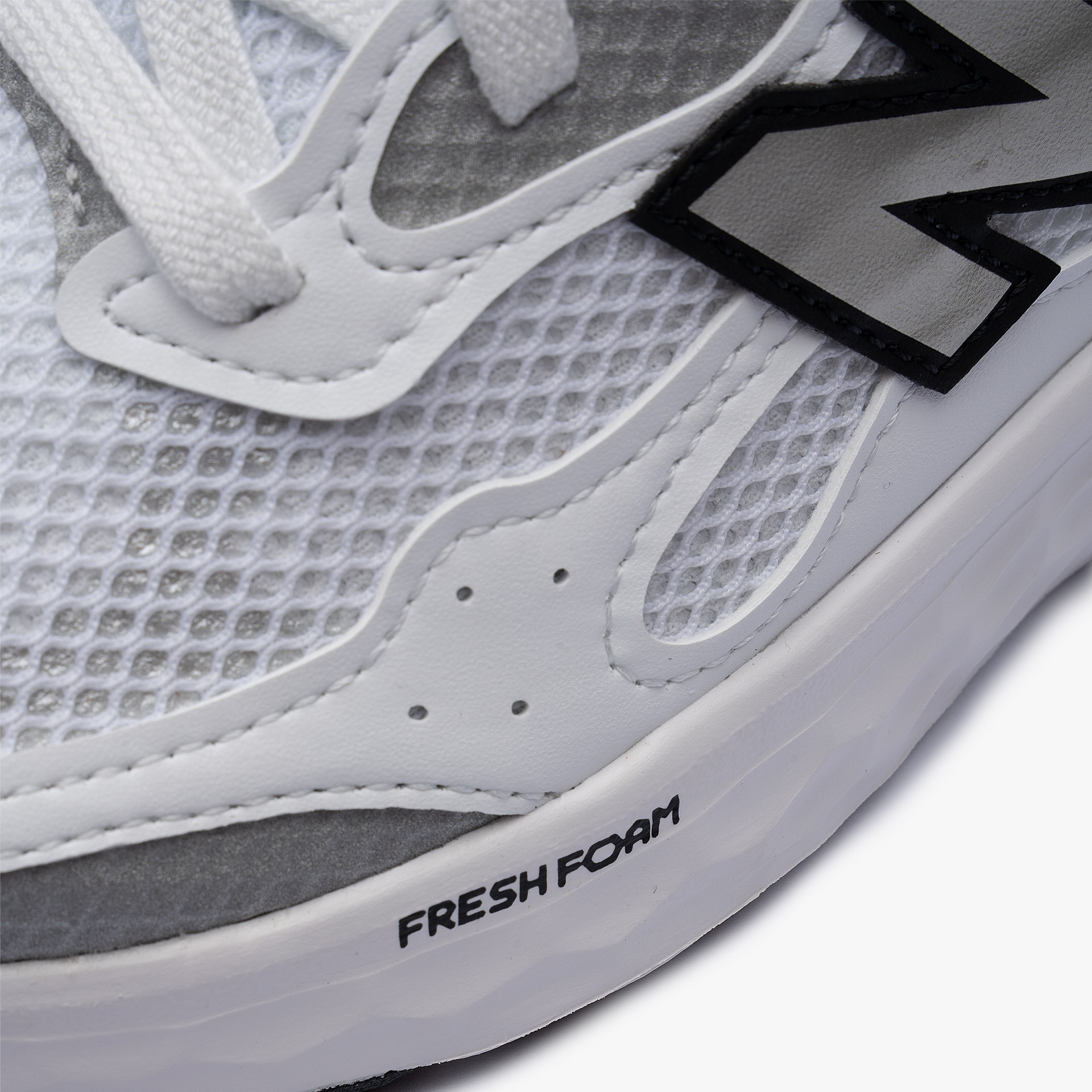 New Balance Fresh Foam ARISHI v4 W