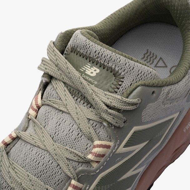 New Balance Fresh Foam X Garo V2 W