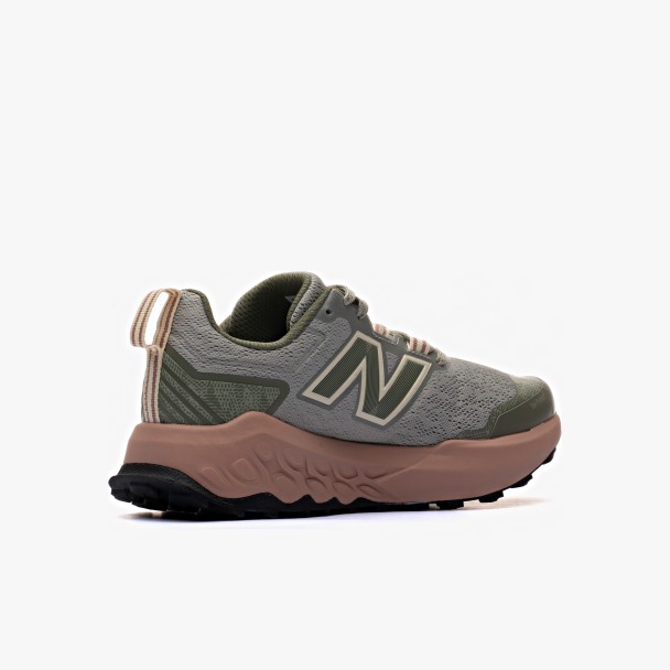 New Balance Fresh Foam X Garo V2 W
