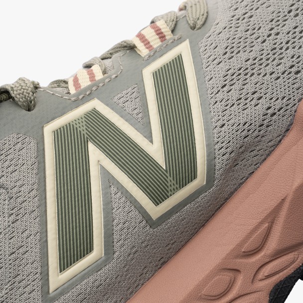 New Balance Fresh Foam X Garo V2 W
