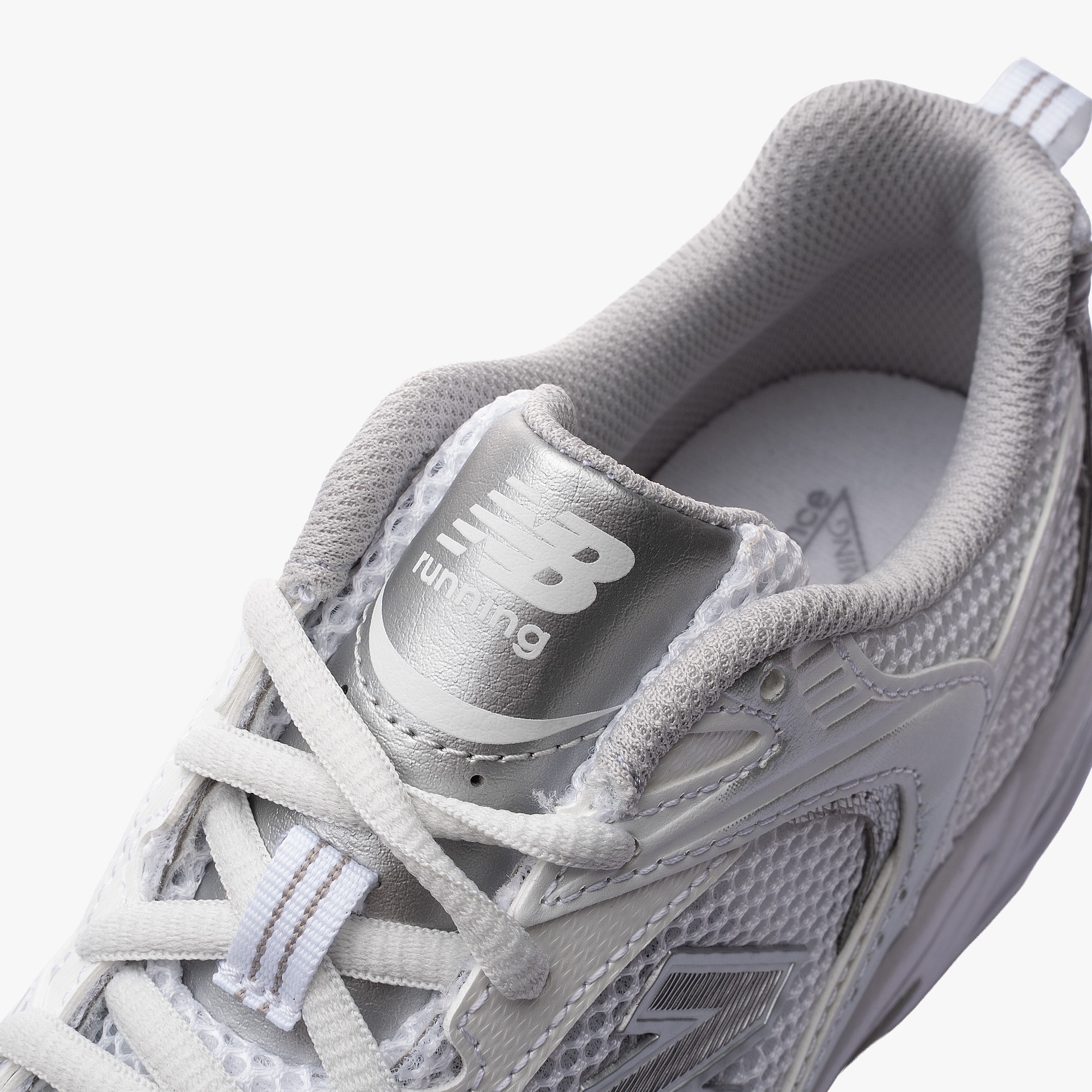 New Balance MR530