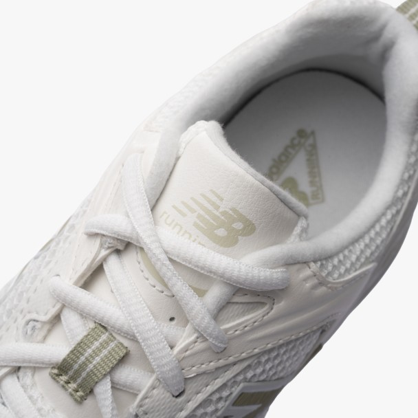 New Balance U530