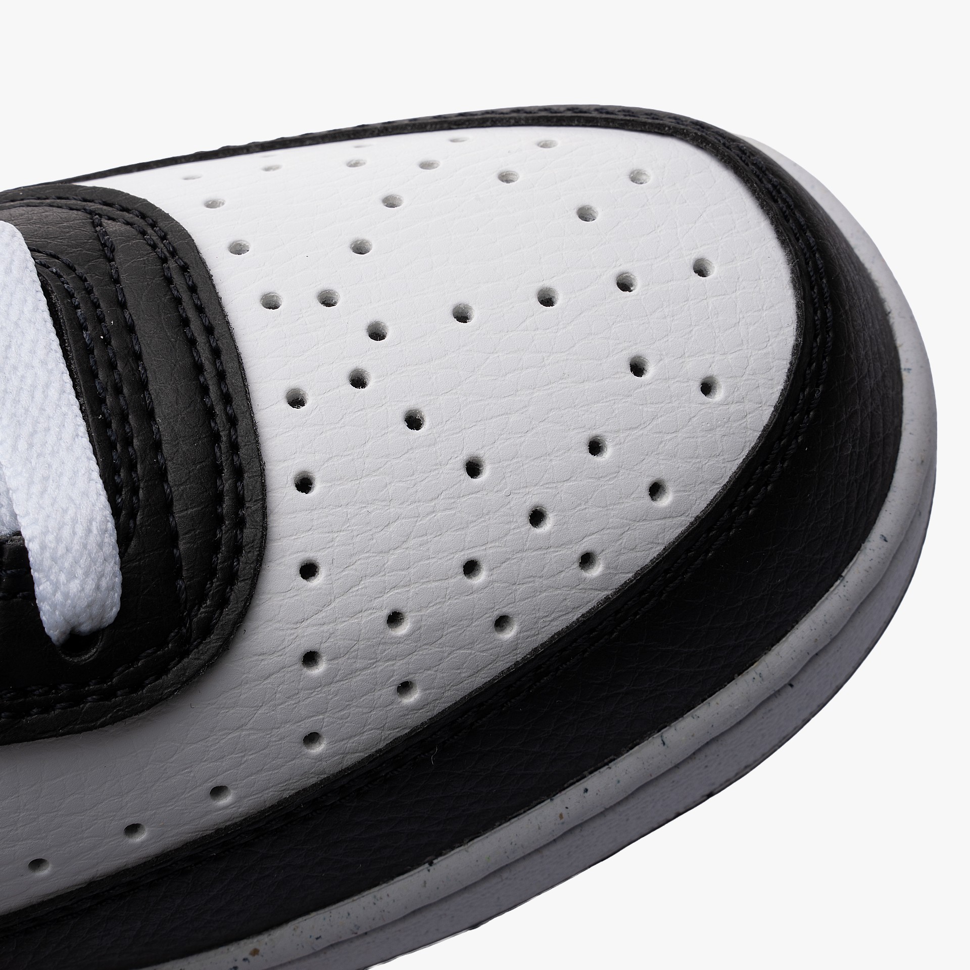 Nike Court Vision