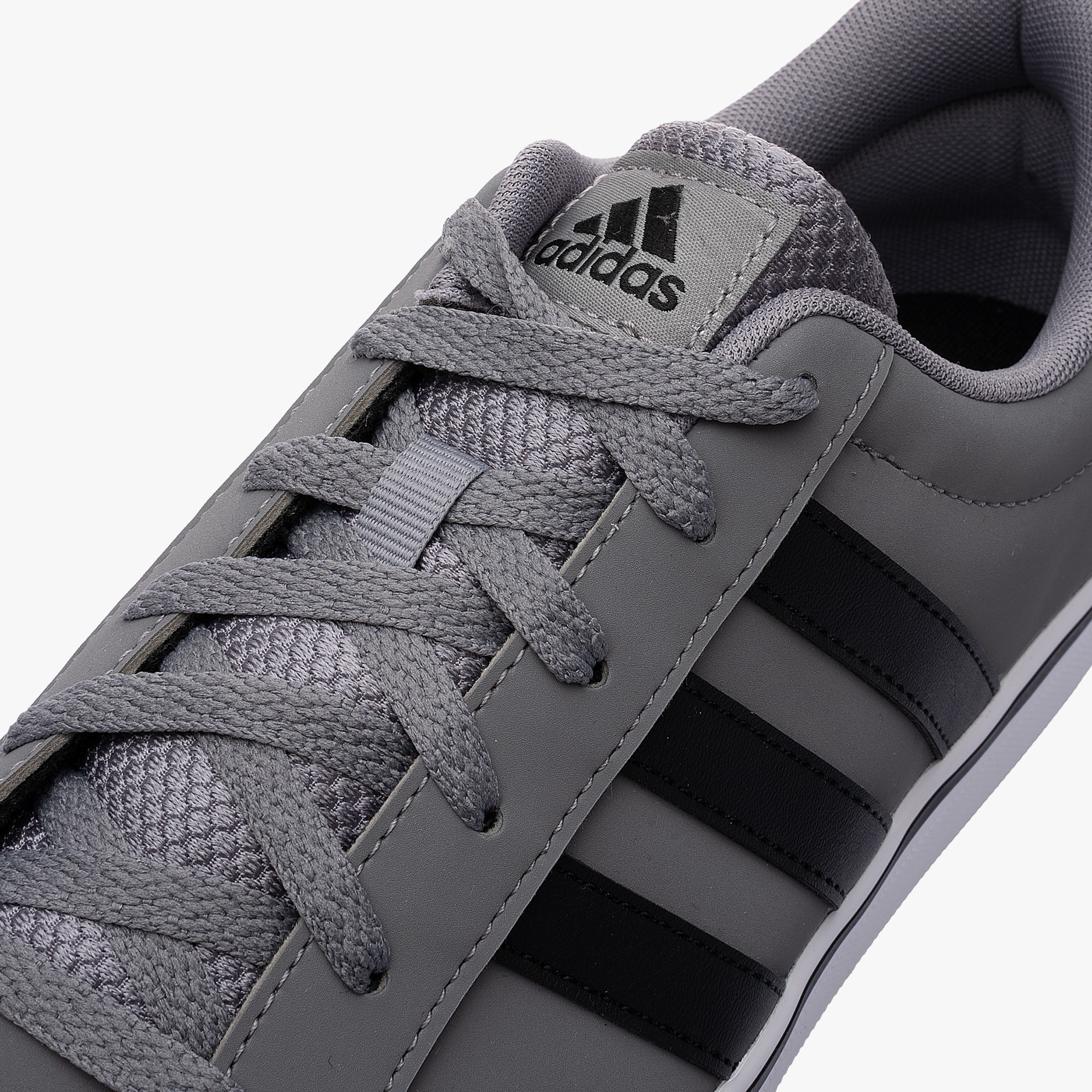 adidas VS Pace 2.0