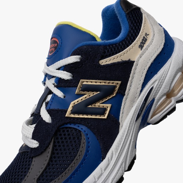 New Balance  PC2002 V1