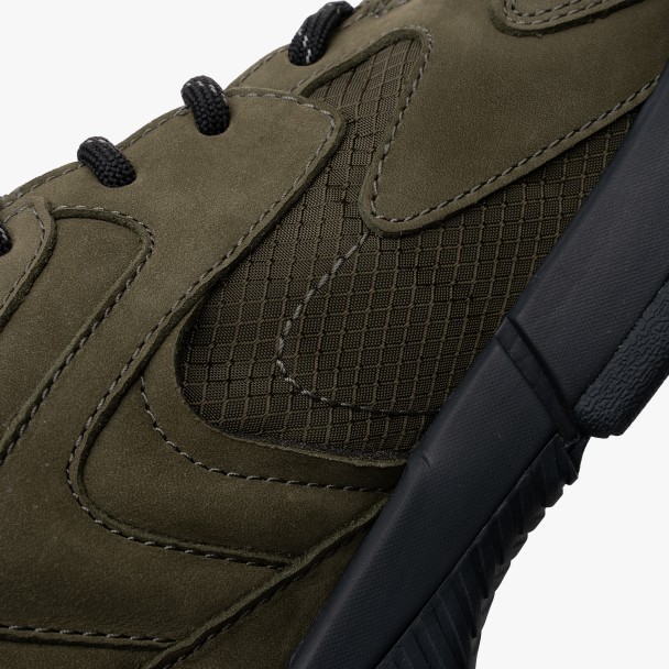 Lacoste L003 Neo 225