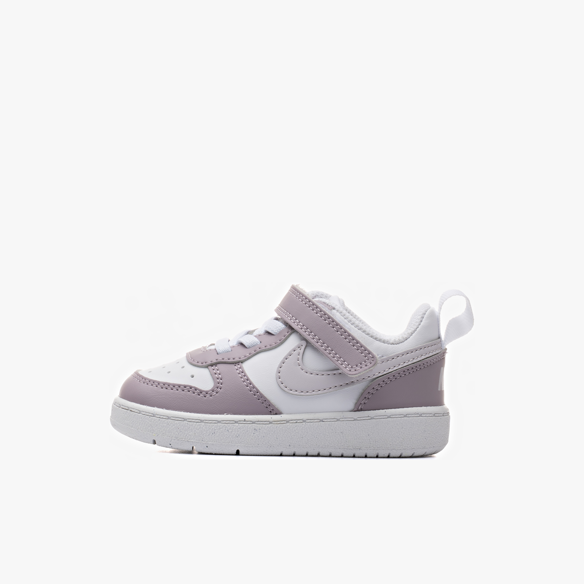 Nike Court Borough Low