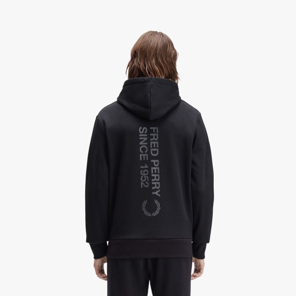 Fred Perry Bold Branding