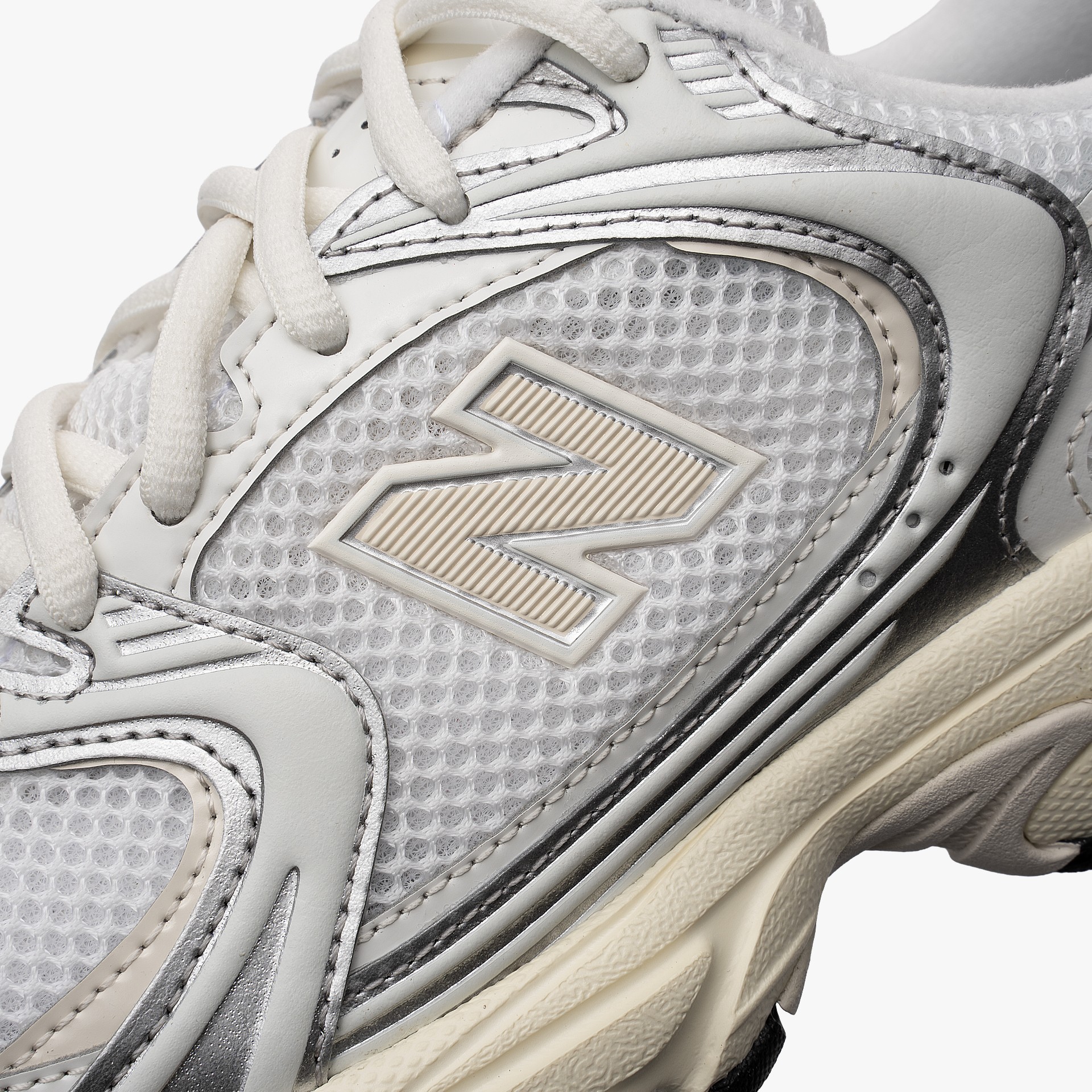New Balance U530