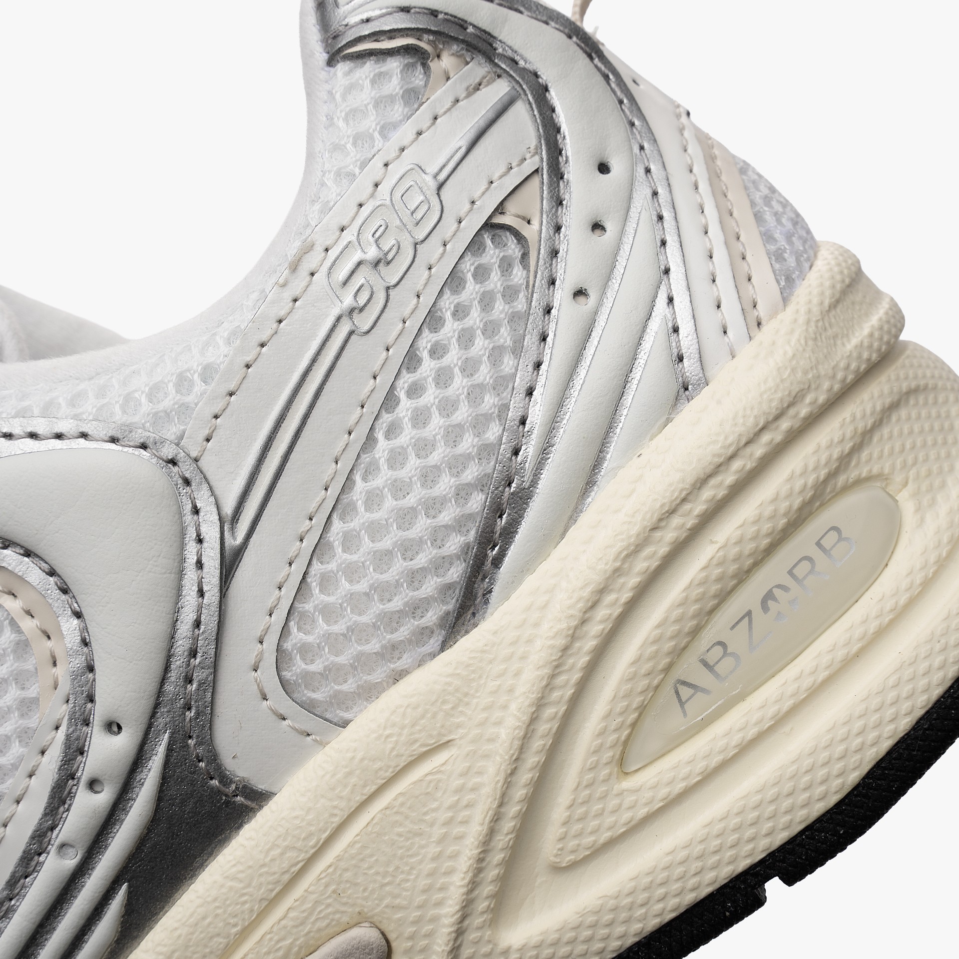 New Balance U530