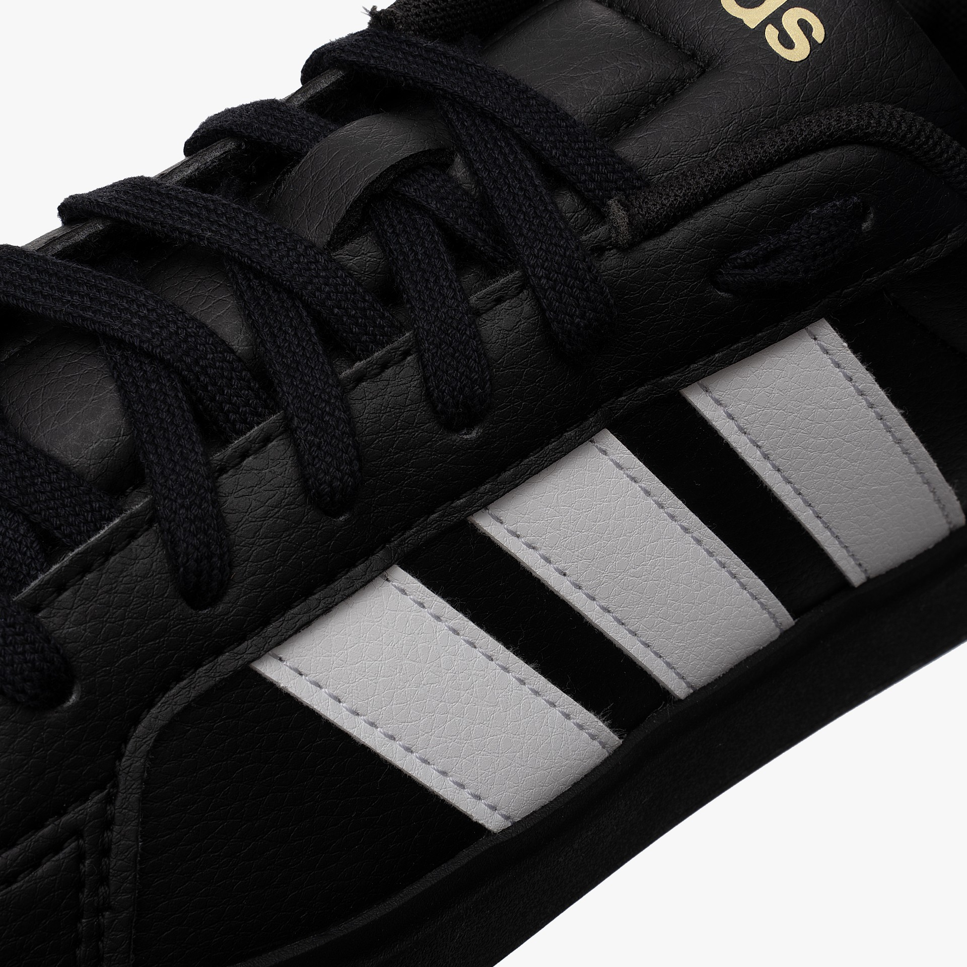 adidas Streettalk