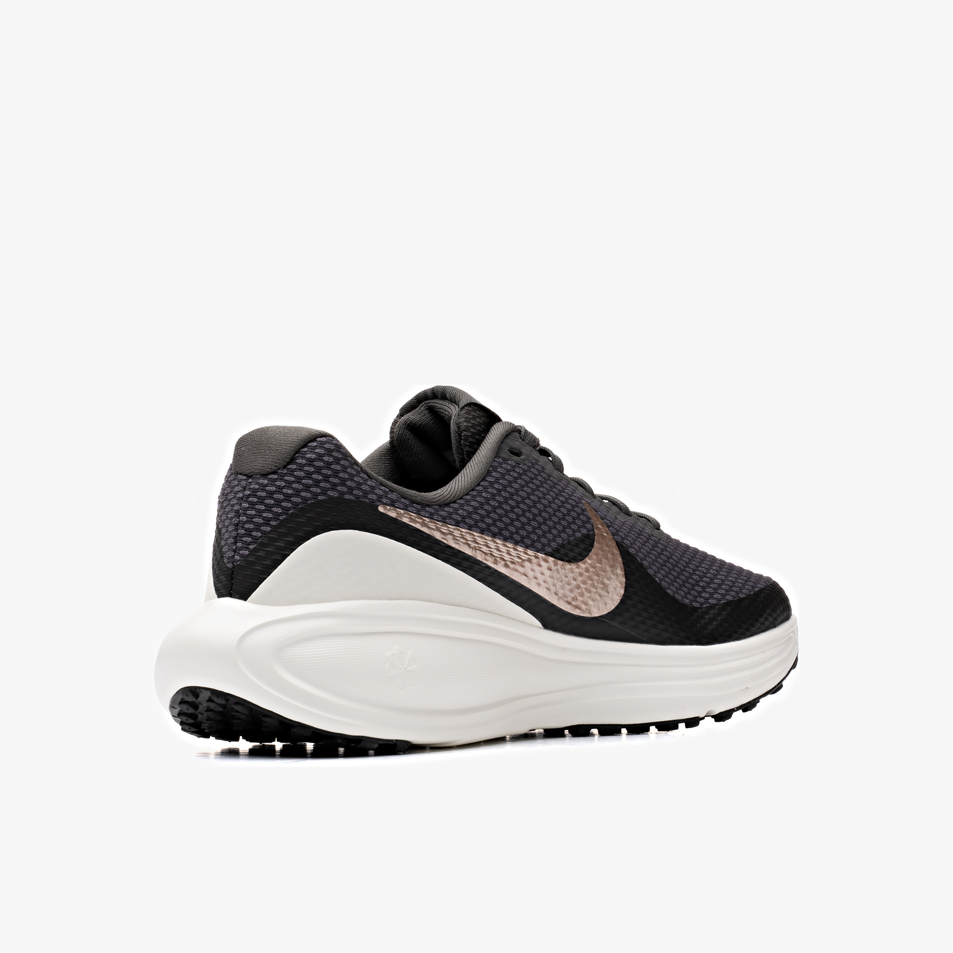 Nike Revolution 8