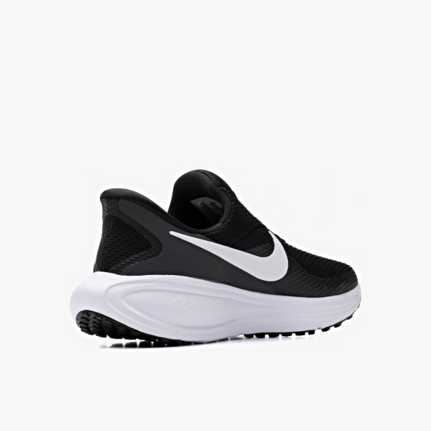 NiKe Revolution 8