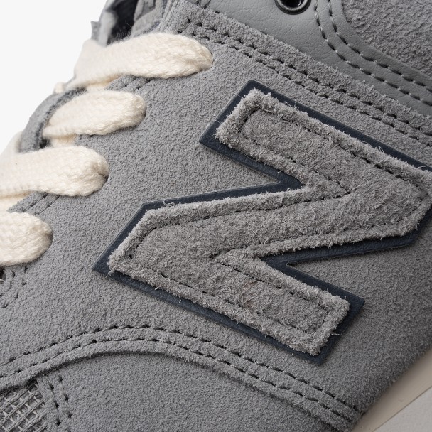 New Balance U574