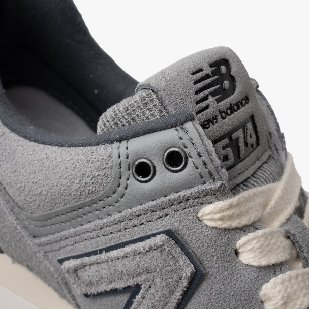 New Balance U574