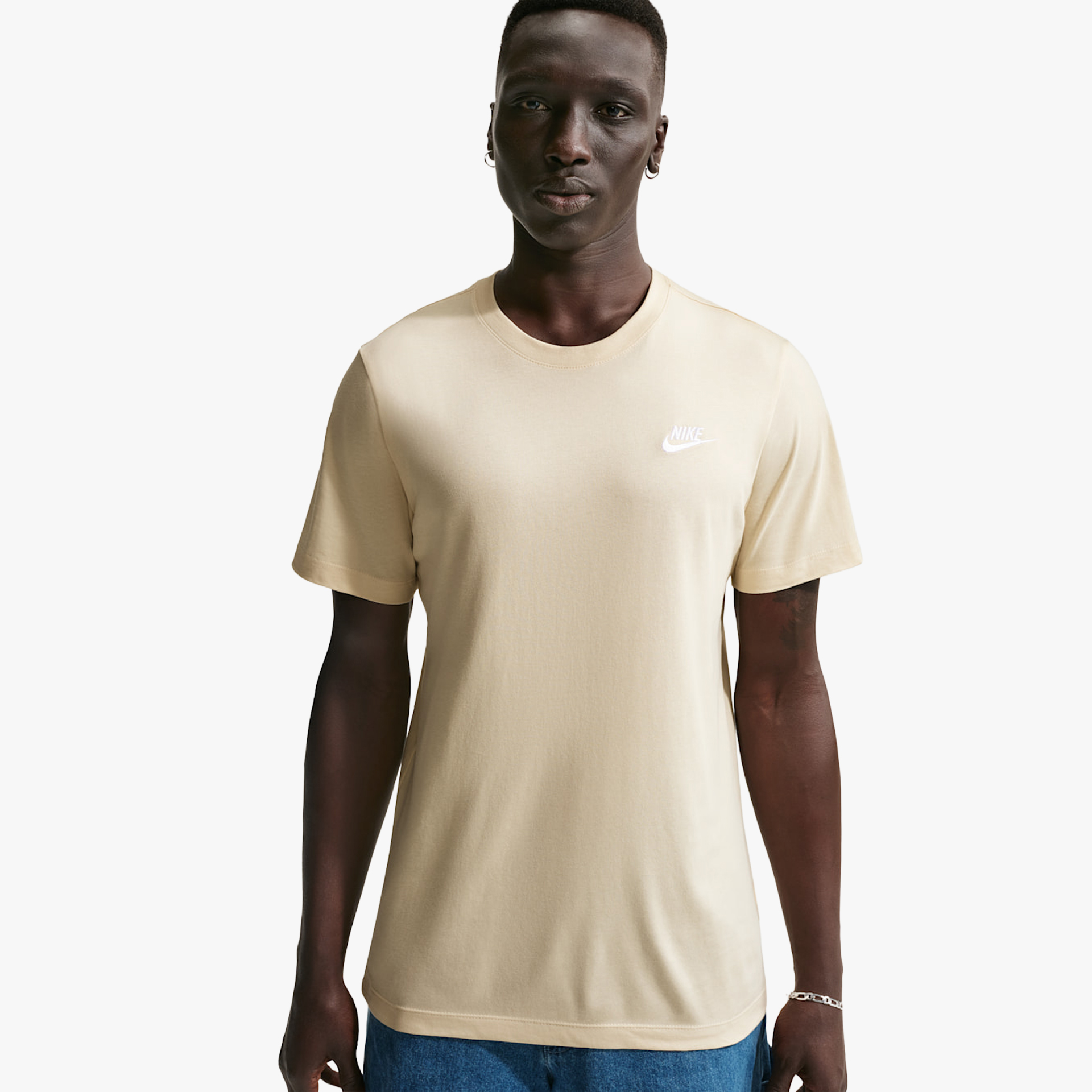 Nike Sportswear Club