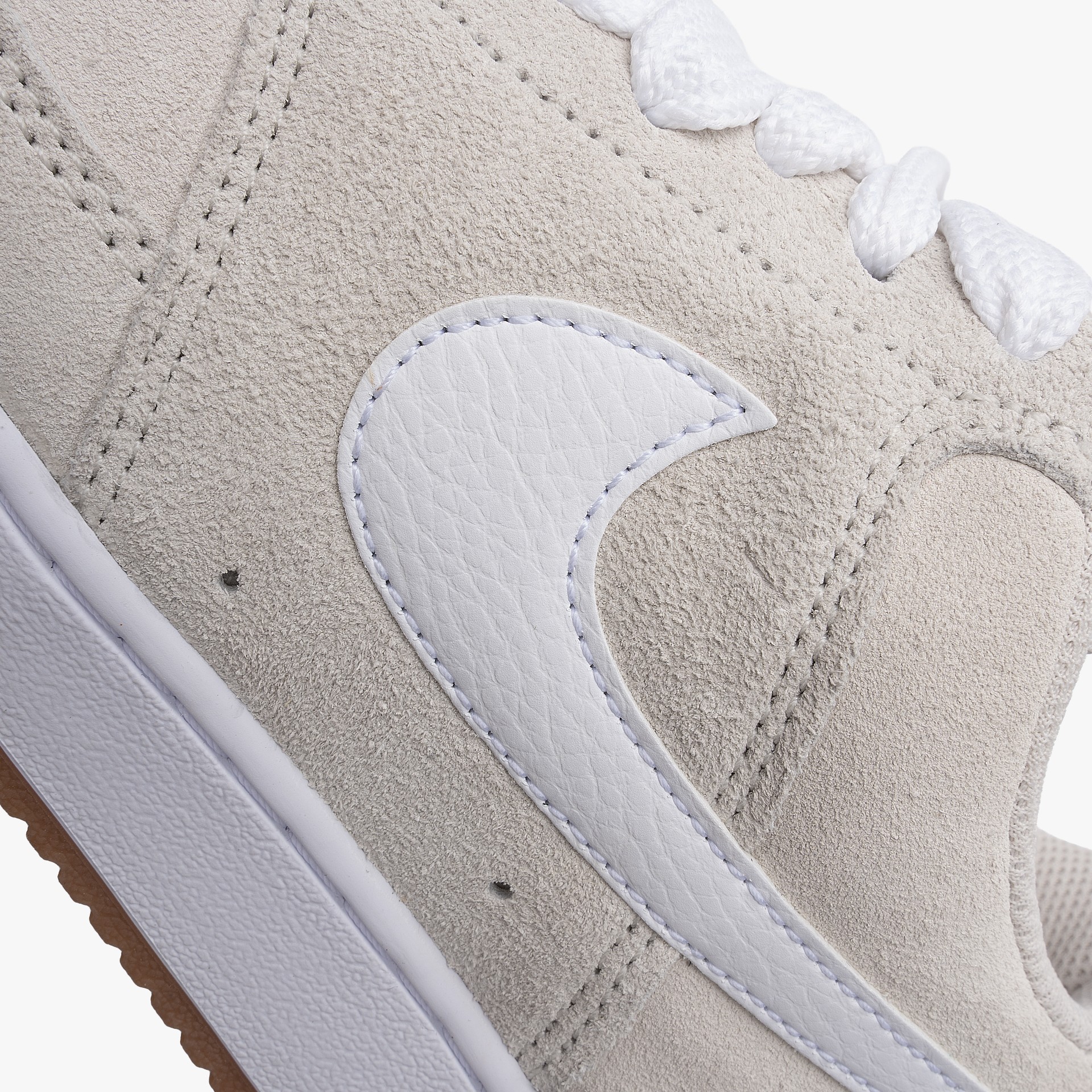 Nike Court Vision Low