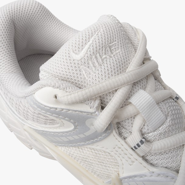 Nike V5 RNR