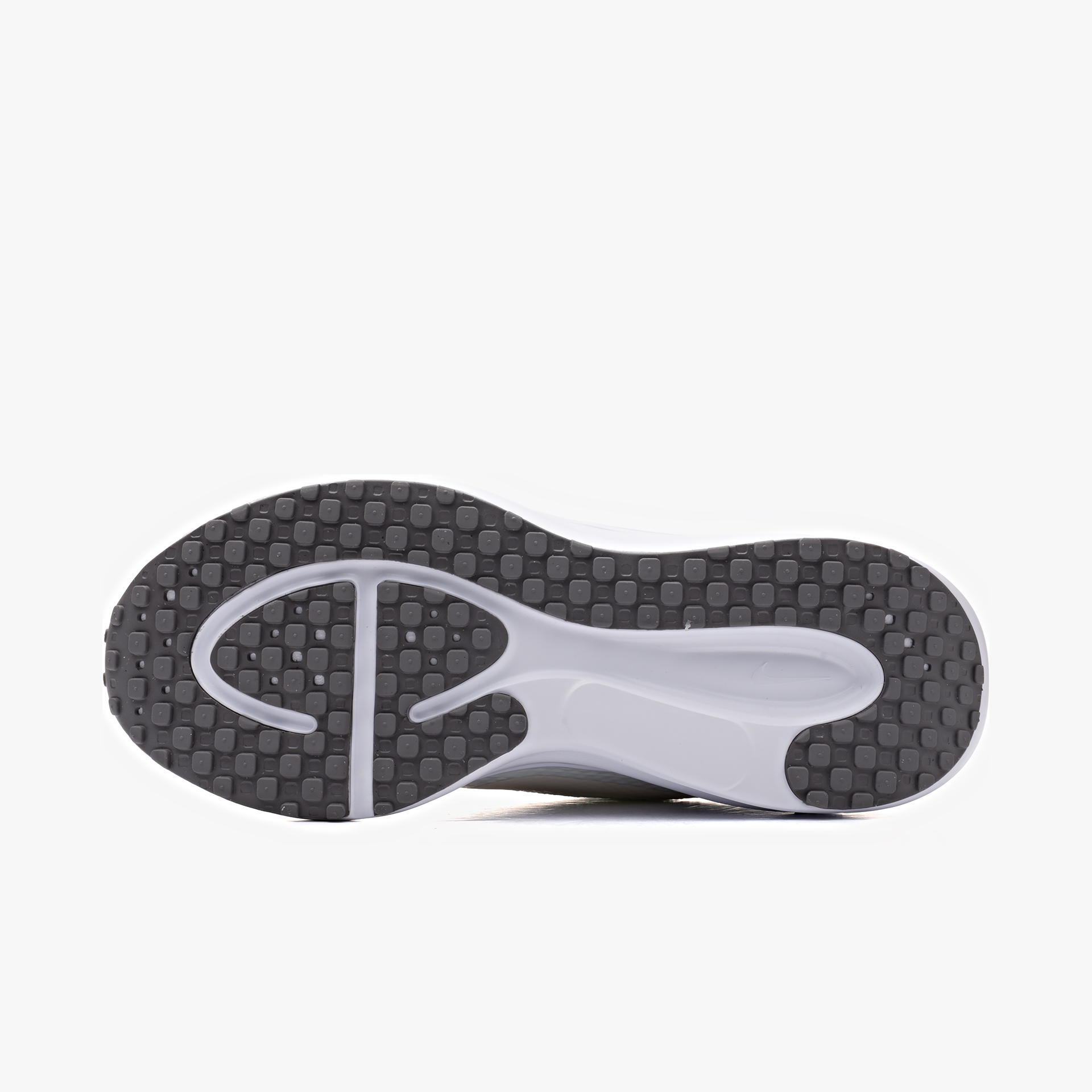 Nike Revolution 8