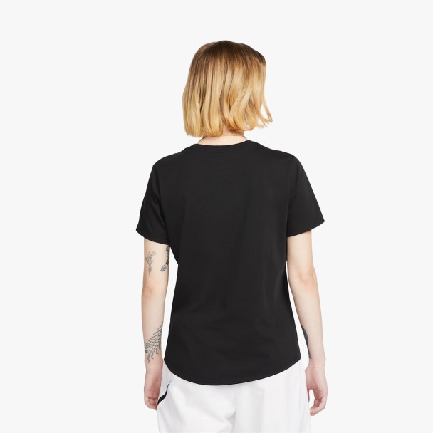 Nike Sportswear Club Essentials W