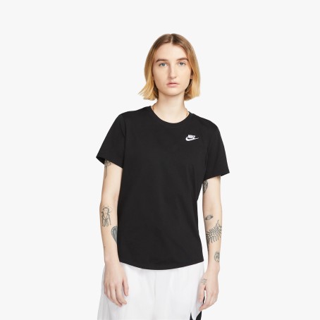 Nike Sportswear Club Essentials W