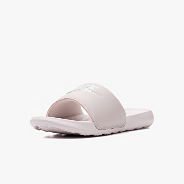 Nike Victori One W