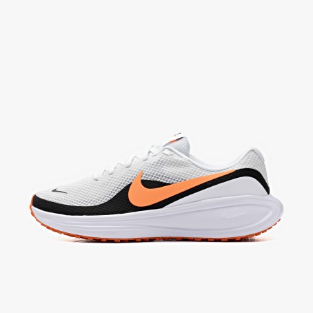 Nike  Revolution 8
