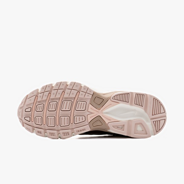 Nike Initiator