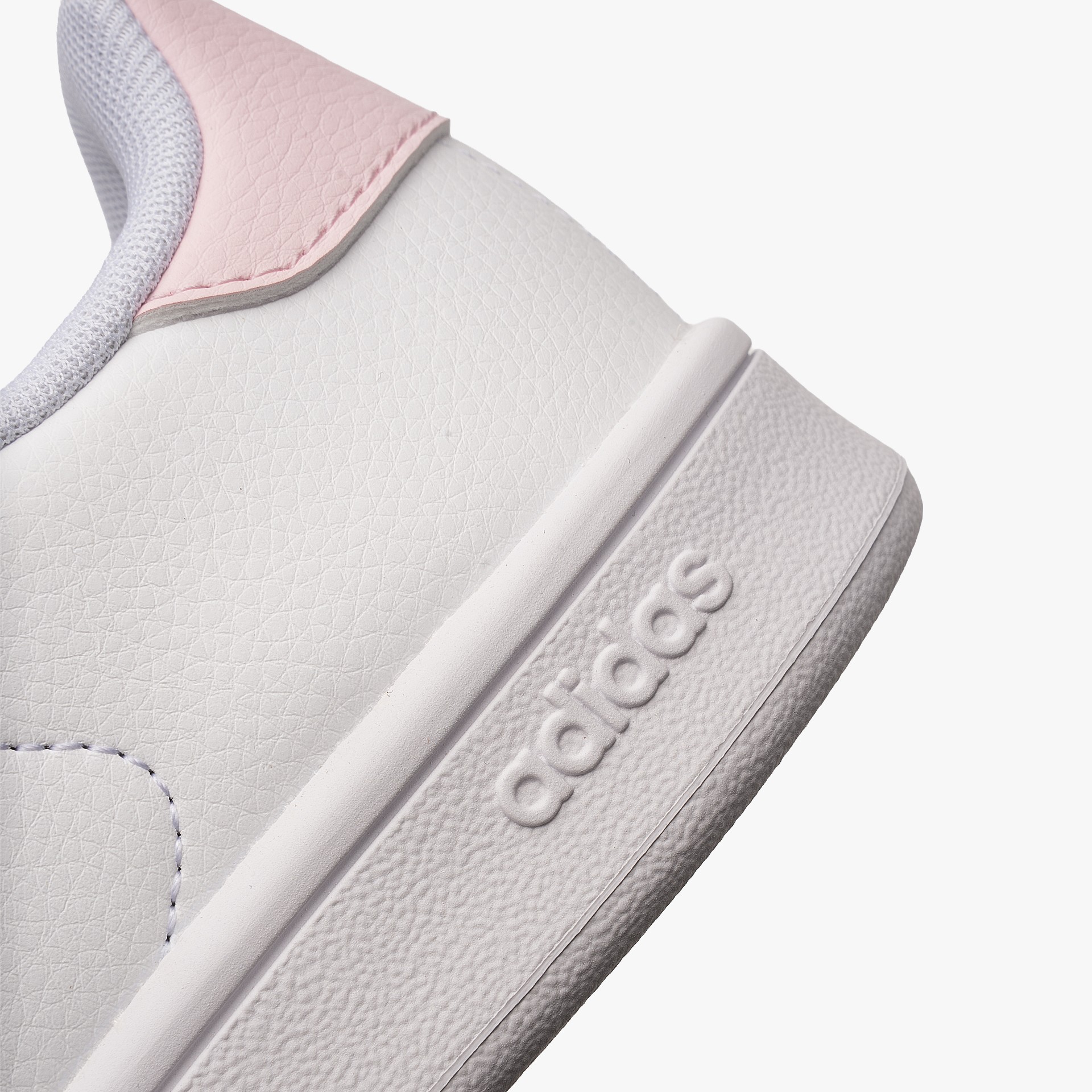 adidas Urban Court
