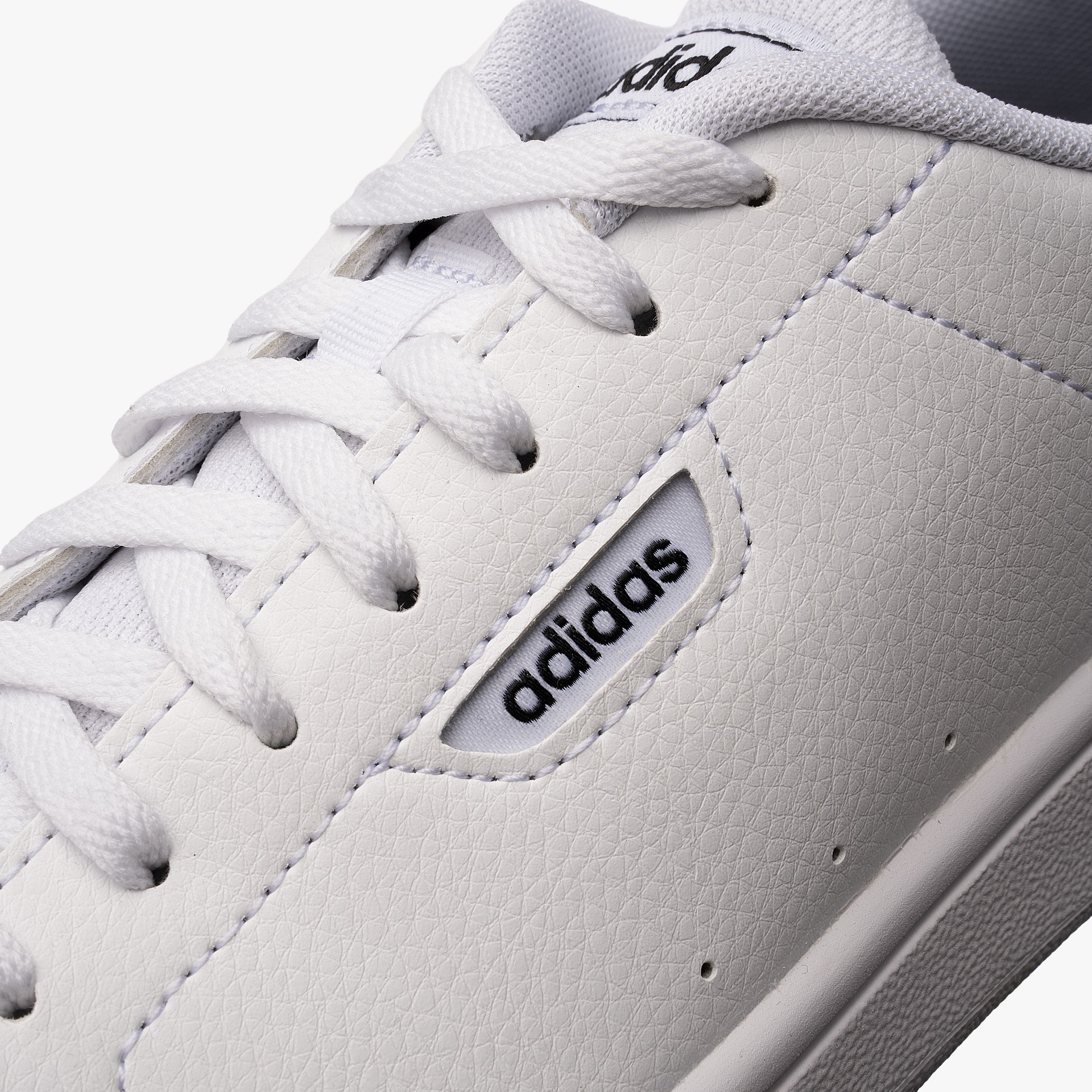adidas Urban Court