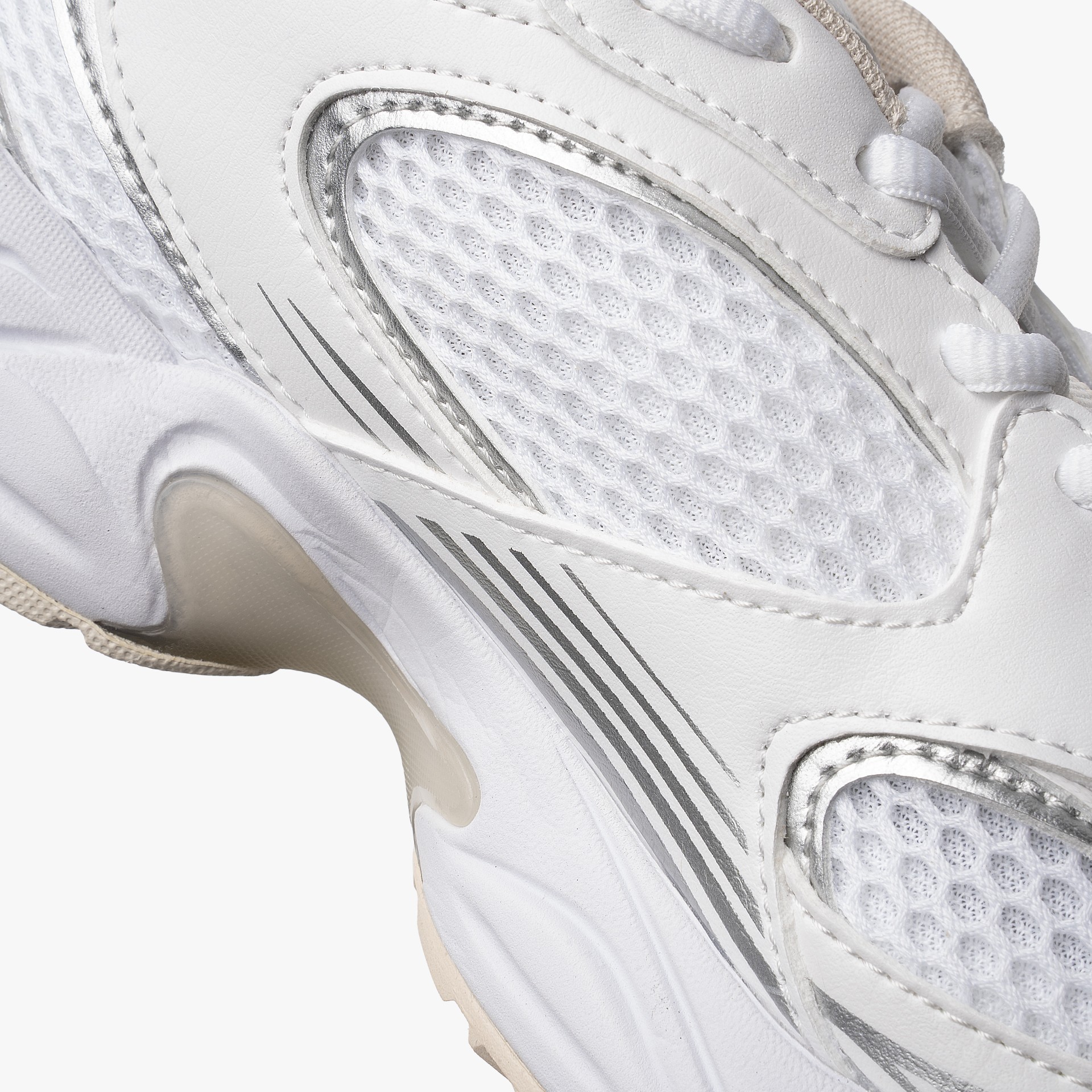 Lacoste Storm 96