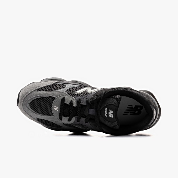New Balance 603