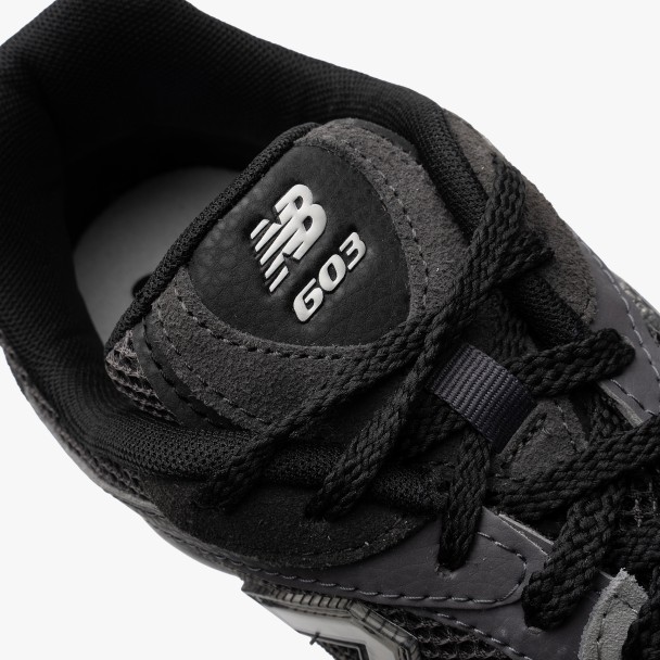 New Balance 603